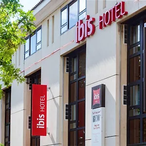 3* Hotel Ibis Centre Pont De L'europe